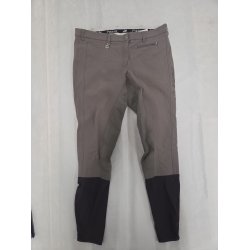 Pikeur Ridebukser str. 92 svarer til str. 42 (Lille rep. p det ene kn)