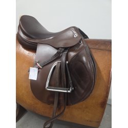 Prestige Arezzo Springsadle 16,5-17" Ny Omstoppet Fit2