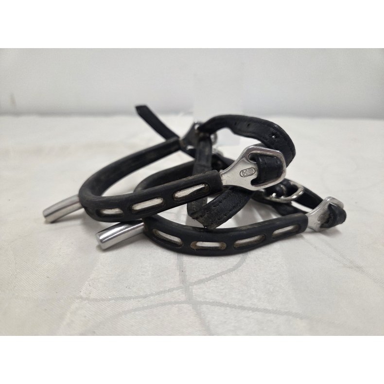 Sprenger Sporer 2,5 cm. Inkl. Remme