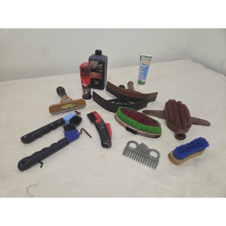 Div. Grooming Ting. 13 Dele B�tterne er min. halv fulde