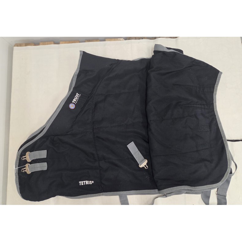 Tretios Trust Stalddkken 100g. Str. 145