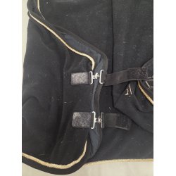 Fleecedkken Catago Spillers Broderi Str. 135