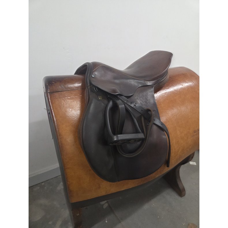 Stben Springsadle ldre Smal bom 17" 44 cm anlgsflade