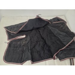 Staldd�kken med fast hals str. 135