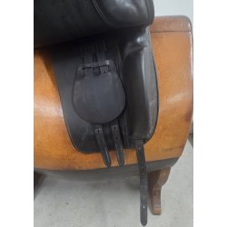 Terna Isl�ndersadel 17" Bredbom Anl�gsflade p� 43 cm.