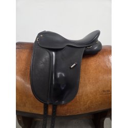 Wintec Isl�nder Sadel 17" med Sort Kopjern