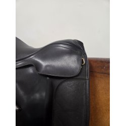 Wintec Isl�nder Sadel 17" med Sort Kopjern
