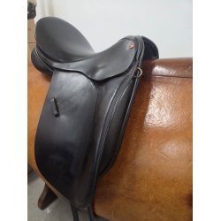 Windsor Elite Fit 3 17" Sort 45 cm. i anl�gsflade