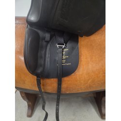 Frank Bains Omni Dressursadel 17,5" Medium-Bred Bom