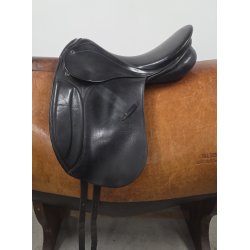 St�ben Roxanne Dressursadel  17" Bom 32 47 cm. i anl�gsflade