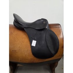 Kieffer Aachen Springsadel 17" Smal Bom ca. 44 cm. i anl�gsflade