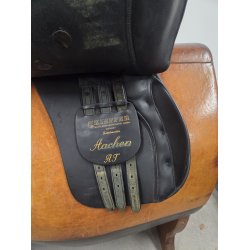 Kieffer Aachen Springsadel 17" Smal Bom ca. 44 cm. i anl�gsflade