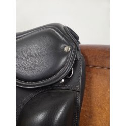 Hrimnir Marster Isl�ndersadel 17" Mellem Bom 44 cm. i anl�gsflade NY