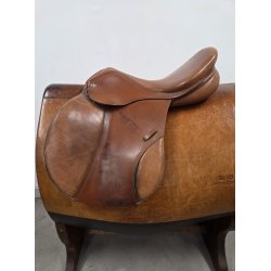 Springsadel 18" Mellem Bom 48 cm. i anl�gsflade