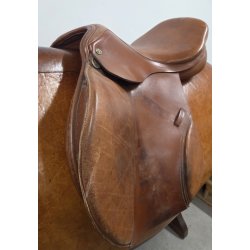 Springsadel 18" Mellem Bom 48 cm. i anl�gsflade