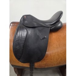 ClaridgeHouse Dressursadel 17" Sort Kopjern (Kan skiftes) Anl�gsflade p� 45 cm.