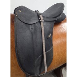 Wintec Dressursadel 16,5"  Bl�t Kopjern ca. 45 cm. i anl�gsflade