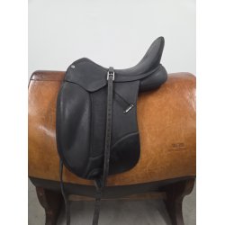 Wintec Isabella Werth 17" Sort Kopjern 45 cm. i anl�gsflade