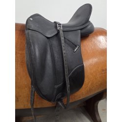 Wintec Isabella Werth 17" Sort Kopjern 45 cm. i anl�gsflade