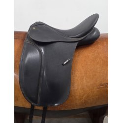 Wintec Dressursadel 17"  Sort Kopjern ca. 45 cm. i anl�gsflade