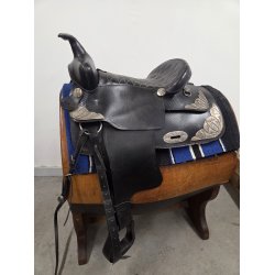 Sort Western Sadel Inkl. Underlag - Gjord - Fort�j og Trense Pris 9000 Kr.