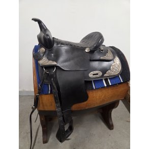 Sort Western Sadel Inkl. Underlag - Gjord - Fort�j og Trense Pris 9000 Kr.