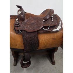 R�d/Brun  Western Sadel  Pris 4000 Kr.