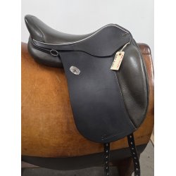 Hilbar Royal Innovation 17" Mellem/Bred Bom 45 cm. i Anl�gsflade. PRIS 10.000 kr.