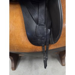 Spalding Dressur Sadle 17" Fit 3 Mellem-Bred Anl�gsflade 44 cm.