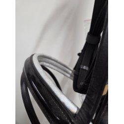 Trense med Holografisk Foering Str. Full Inkl. T�jler