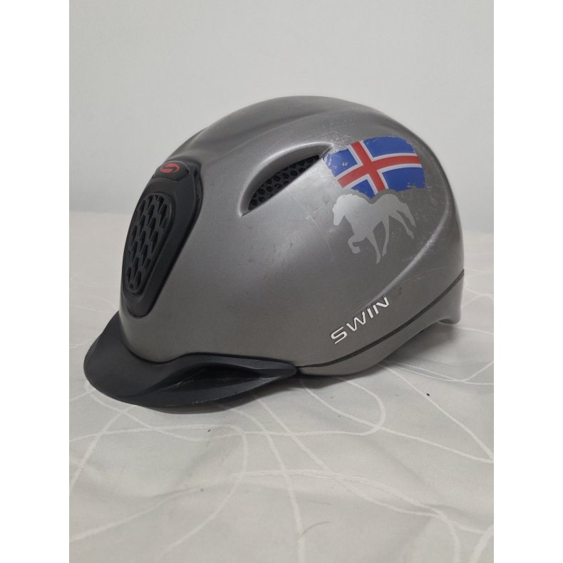 Swing Isl�nder Ridehjelm Str. 53-59