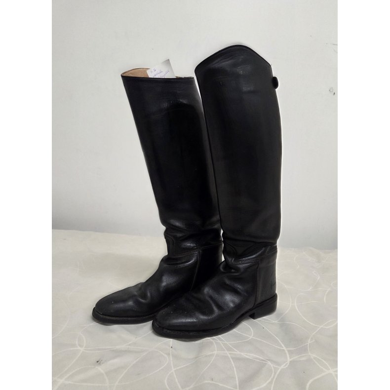 Lange L�der Ridest�vler Str. 36 Inkl. St�vlestivere og P�tager