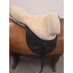 Christ Lammeskindssadel Premium Plus Natur Fremst�r som ny brugt max 10 Gange Str. Full