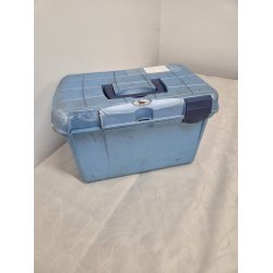 Striglekasse (Med Skade) Inkl. H�ngel�s, 2 Stive B�rster, Kard�sk, Gummignubber, Svedskraber, Hovrenser og Plastikstrigle