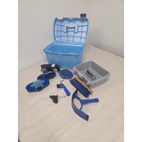 Striglekasse (Med Skade) Inkl. H�ngel�s, 2 Stive B�rster, Kard�sk, Gummignubber, Svedskraber, Hovrenser og Plastikstrigle