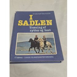 "I sadlen" - "� Hestbaki" � by Eyj�lfur �s�lfsson 