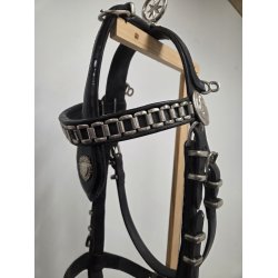 H�ndsyet K�retrense med fine detaljer str. Cob