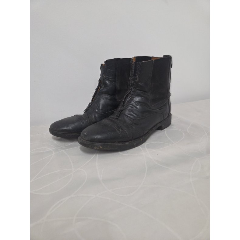 Korte Ridest�vler Kunstl�der Horze Str. 39