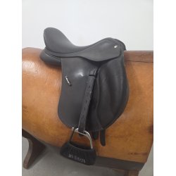 Wintec 500 Pony Inkl. Webbers, B�jler og B�jle Cover 15" Bl� Kop Jern (Medium-Bred) Anl�gsflade 42 cm.