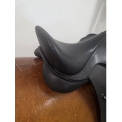 Wintec 500 Pony Inkl. Webbers, B�jler og B�jle Cover 15" Bl� Kop Jern (Medium-Bred) Anl�gsflade 42 cm.