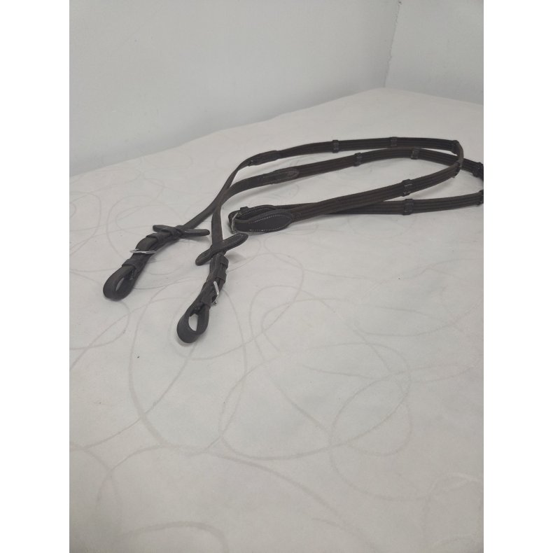 Brune T�jler 240 cm.