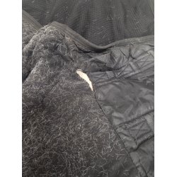 Catago Fir-Tech d�kken 155 cm. Mindre skade indeni og der skal p�regnes vask.