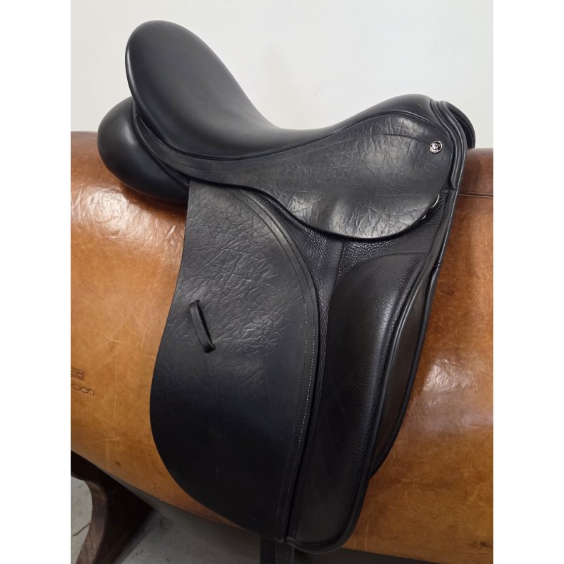 County Connection Smal Talje 17" Medium Bom 46-47 cm. anl�gsflade