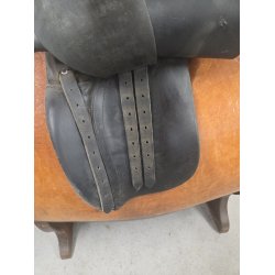 Astund Isl�nder Sadle Mellemdyb s�de, Stoppet med uld, 17" Medium Bom 48 cm. i anl�gsflade
