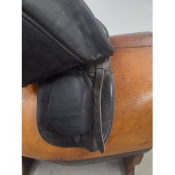 Astund Isl�nder Sadle Mellemdyb s�de, Stoppet med uld, 17" Medium Bom 48 cm. i anl�gsflade