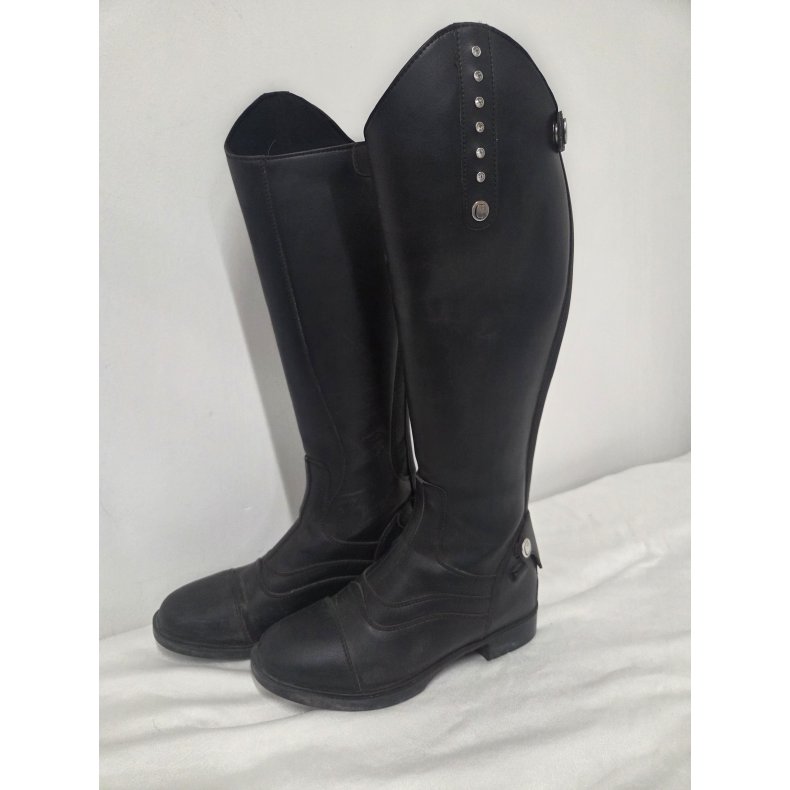 Campus B�rne Ridest�vler med sten Str. 36