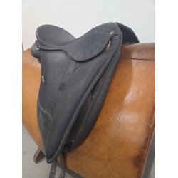 Wintec Isl�nder Sadel 17" med Sort Kopfjern 48 cm. i anl�gsflade