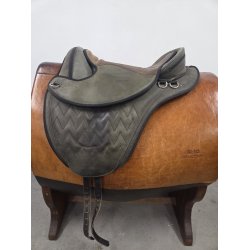 Boml�s sadle 18"