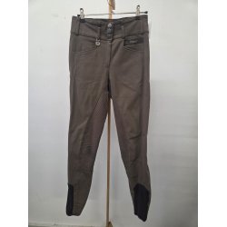 Pikeur Candela ridebukser med grip. Beige. Str. 72. Velholdt dog med afsmitning fra sort sadel p� bagdelen og ved kn�ene. Nypris 1649 kr.