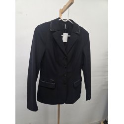 Pikeur Amelia St�vnejakke Str. 38. som ny. Nypris ca. 2350 kr. - sort med sten p� kraven og ved lommerne.